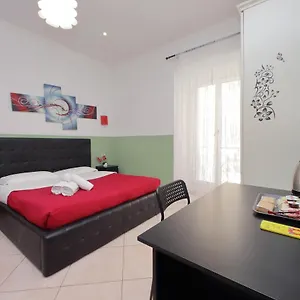 Πανσιόν Dandi Domus